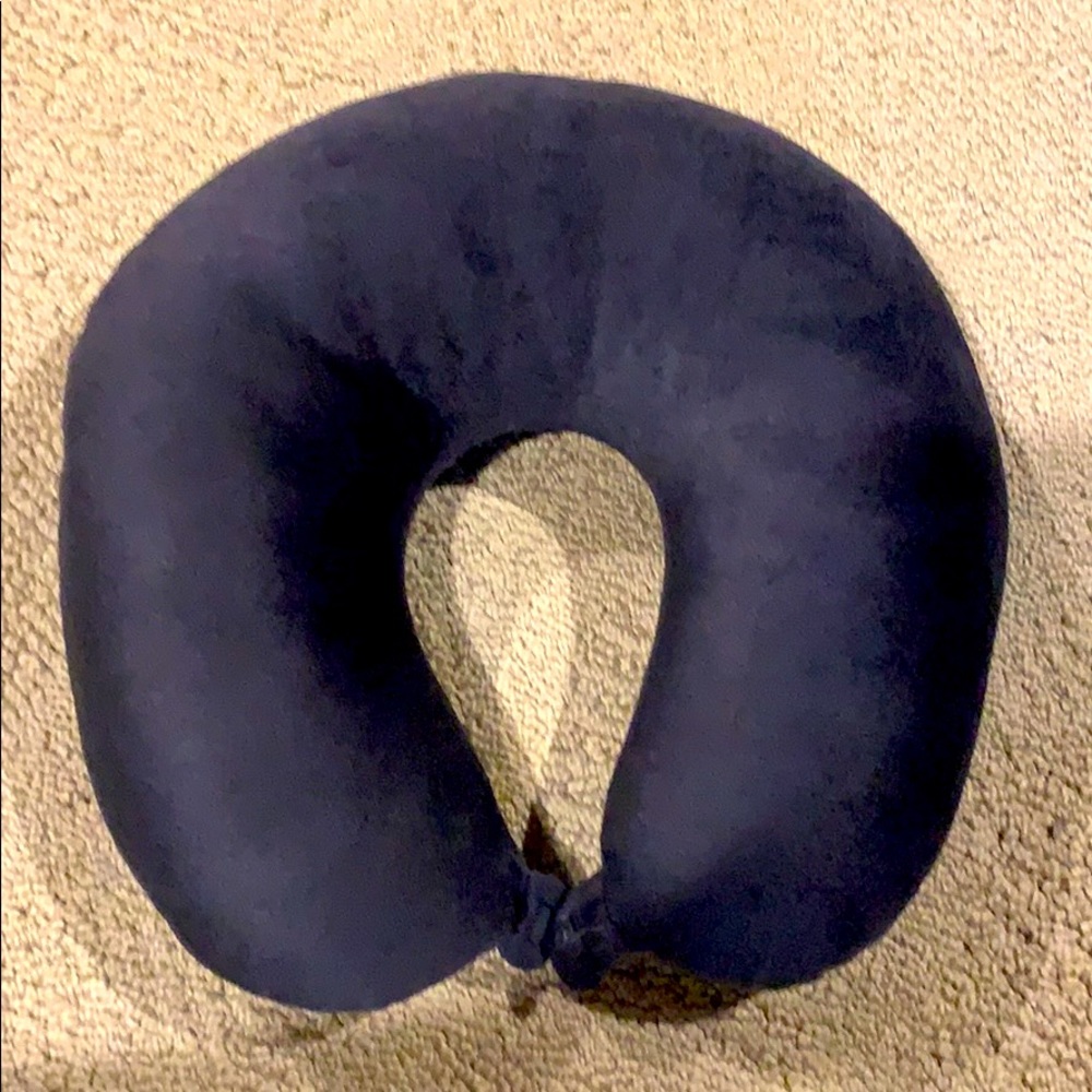 Airline neck pillow